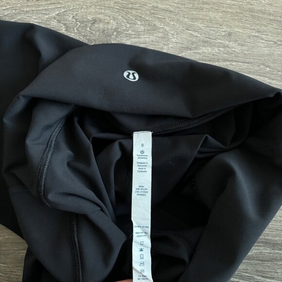Lululemon Wunder Under Crop (Roll Down) - Picture 9 of 9